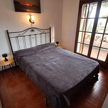 Torre Vella 165 أولاستارتيت